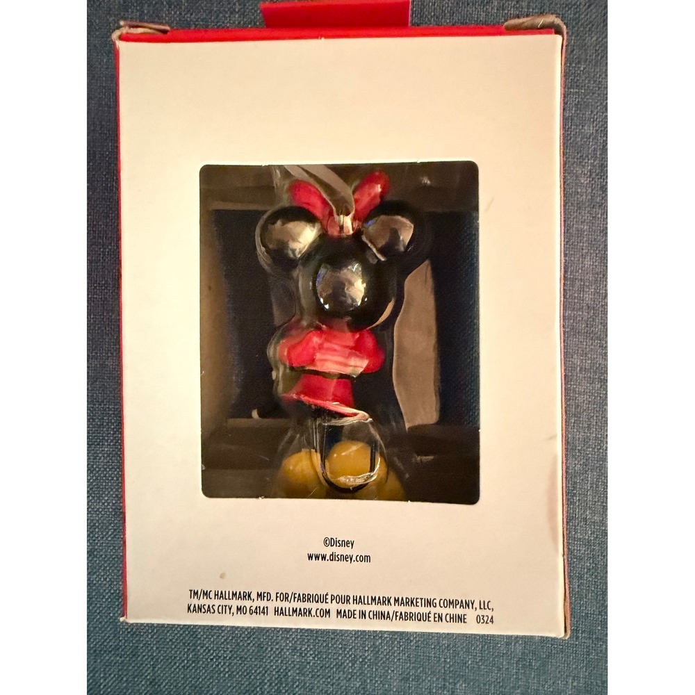 Hallmark Disney Minnie Mouse with Figaro Christmas Tree Ornament 3HCM3406 New - Picture 4 of 5